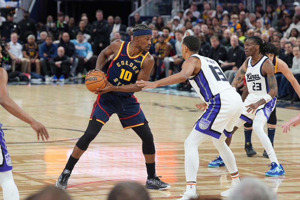 现了他在N 现了他在N