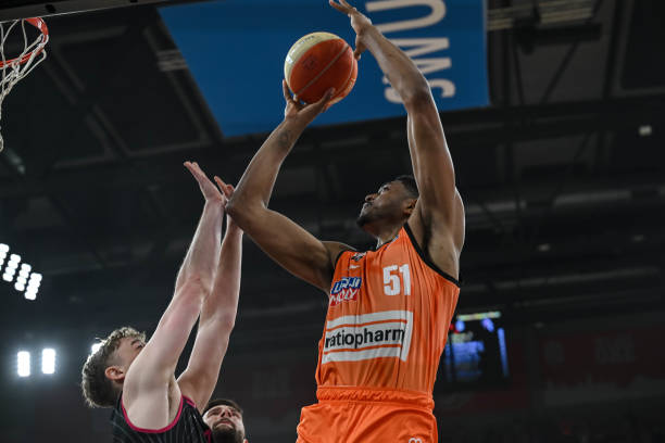 立了长远的 立了长远的